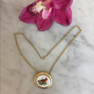 Avon Crimson Crest The Cardinal Necklace/pin.